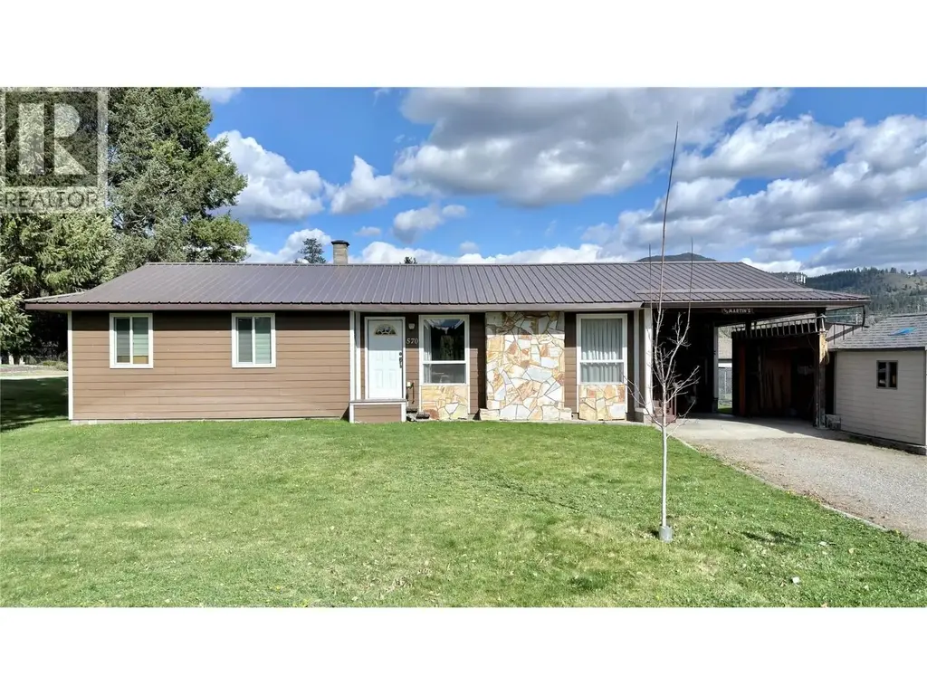 570 Eholt Street, Midway